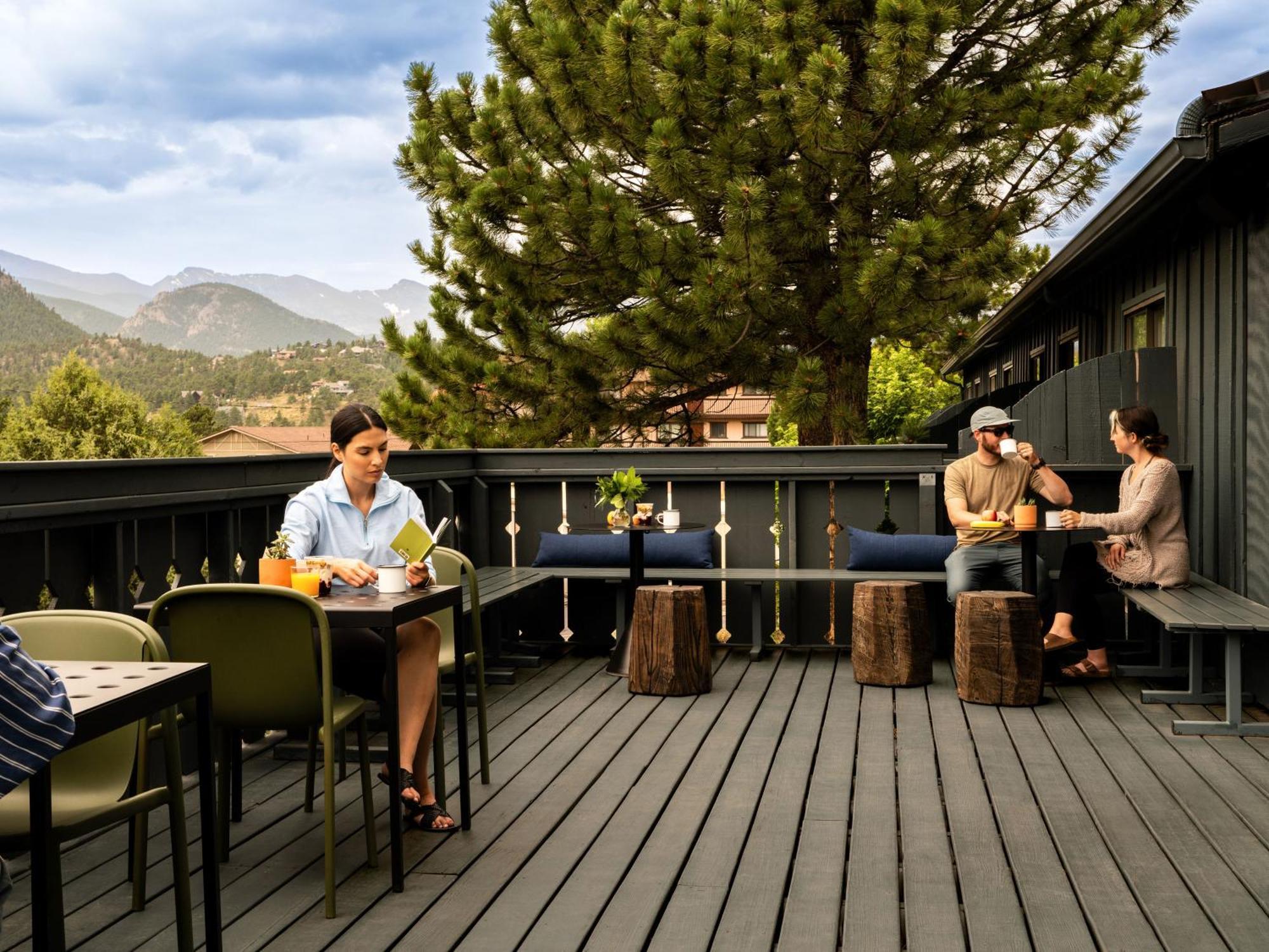 Trailborn Rocky Mountains Outpost Hotel Estes Park Eksteriør billede